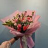 Bó hoa hồng cam, ly hồng phối baby gói giấy hồng
